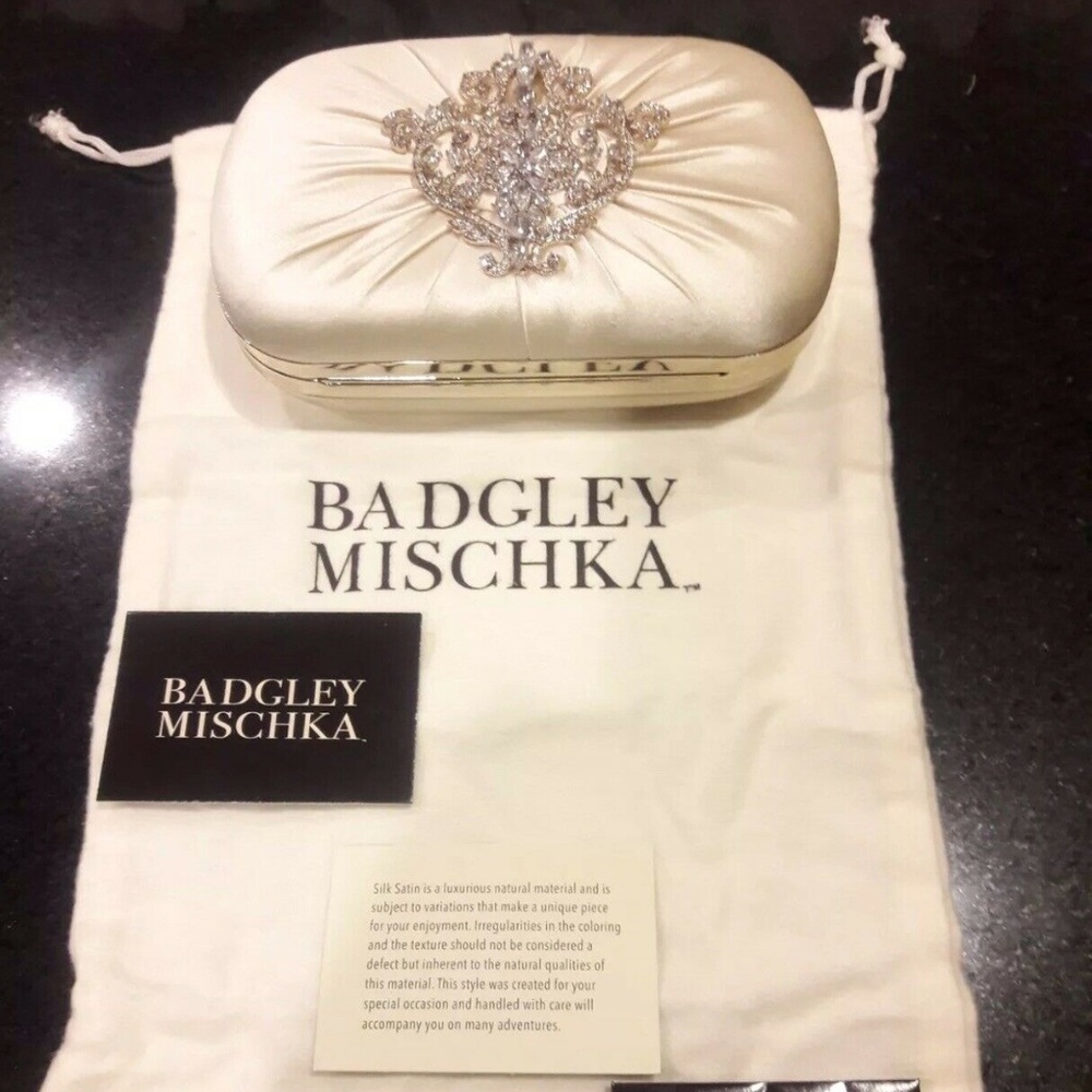 Badgley Mischka Diva Satin Minaudiere Satin Clutch